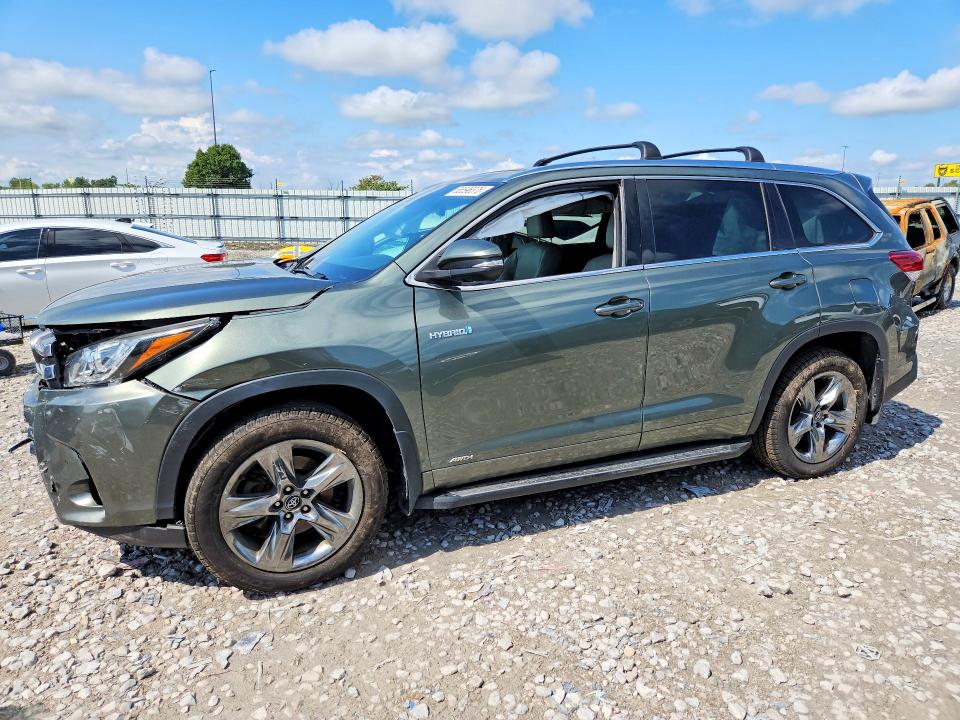 TOYOTA HIGHLANDER HYBRID 2017 with VIN 5TDDGRFH2HS024601 - Photo from auction