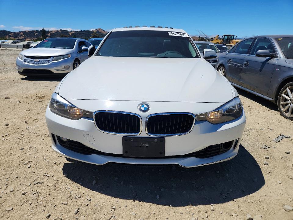 Фото 5 с аукциона – 2014 BMW 328 с VIN WBA3C1C59EK109454