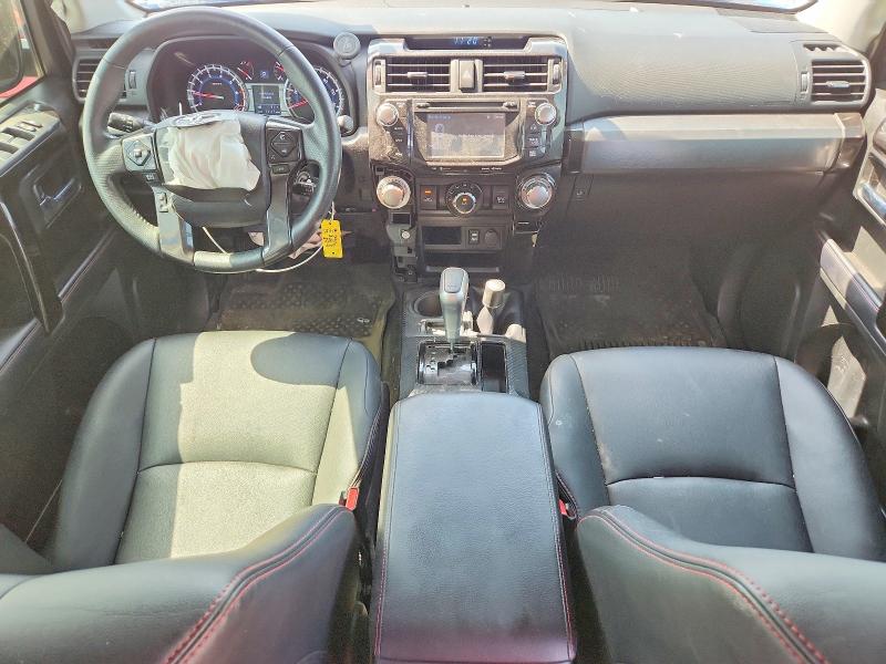 Photo 8 from auction – 2019 TOYOTA 4RUNNER with VIN JTEBU5JR2K5614105