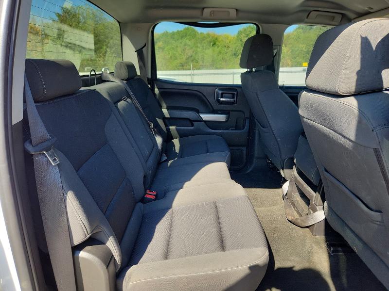 Снимка 10 от търг – 2018 CHEVROLET SILVERADO с VIN 3GCUKREC7JG443598