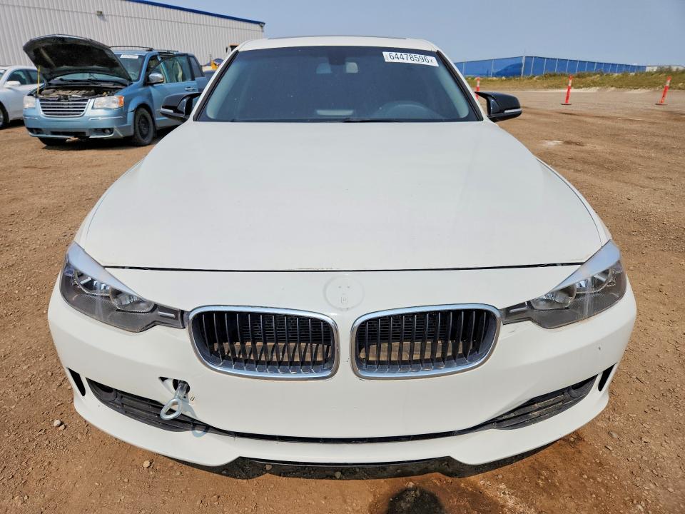 Photo 5 from auction – 2013 BMW 328 with VIN WBA3B3C58DF539594