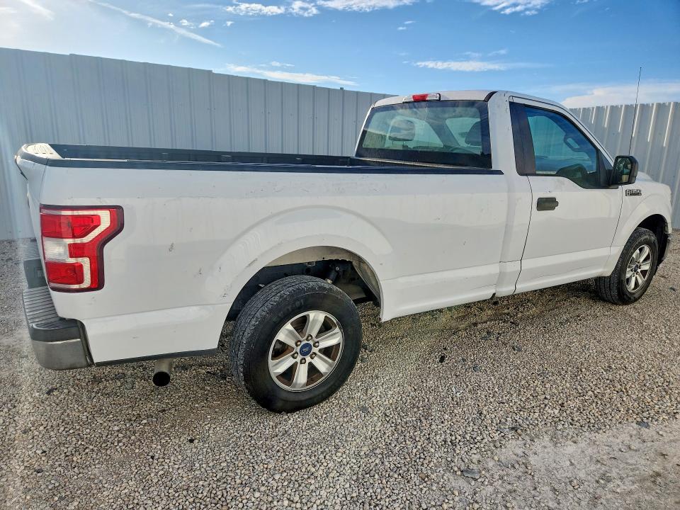 Photo 3 from auction – 2018 FORD F150 with VIN 1FTMF1CP1JKF99947