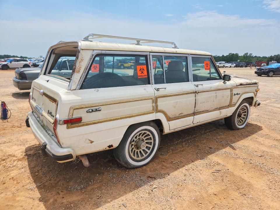 Photo 3 from auction – 1991 JEEP GRAND WAGONEER with VIN 1J4GS5872MP801320