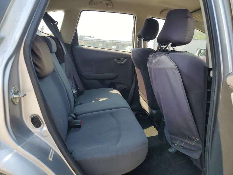 Photo 11 from auction – 2013 HONDA FIT with VIN JHMGE8H38DC078395
