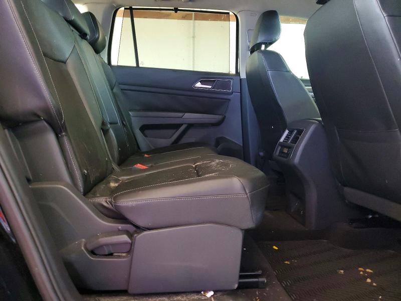Photo 11 from auction – 2018 VOLKSWAGEN ATLAS with VIN 1V2DR2CA1JC501341