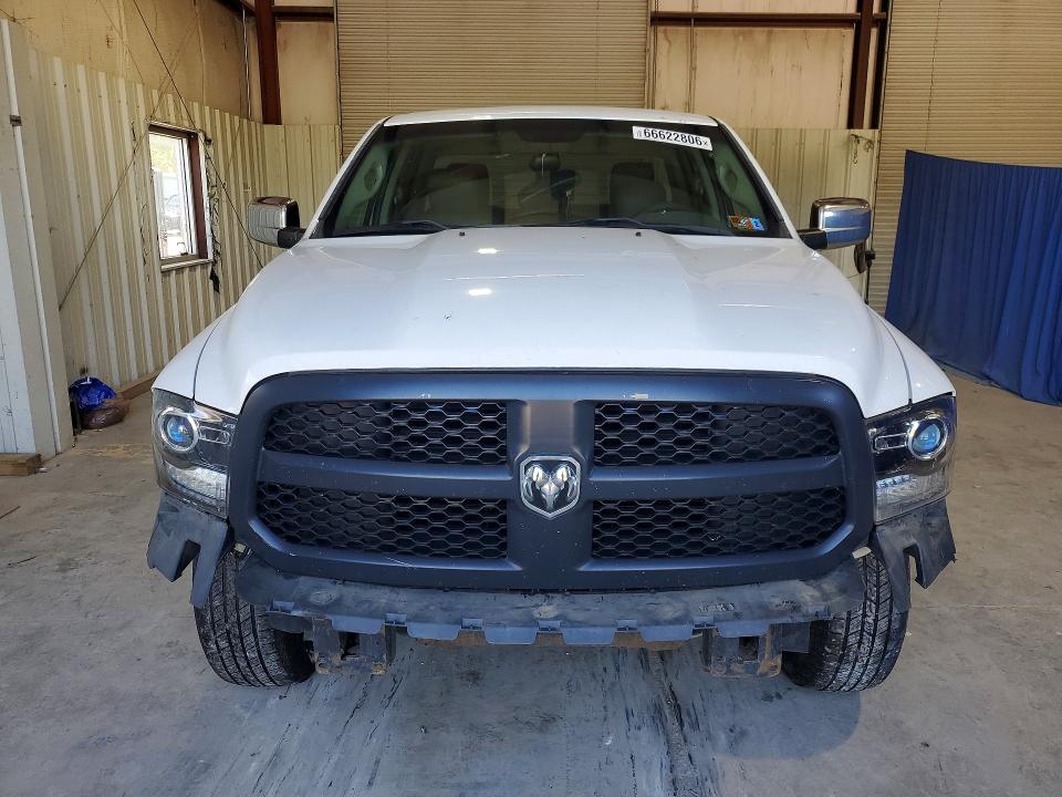 Photo 5 from auction – 2018 RAM 1500 with VIN 1C6RR7FG5JS160060