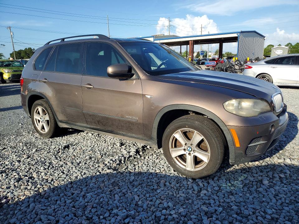 Photo 4 from auction – 2012 BMW X5 with VIN 5UXZW0C55CL669587