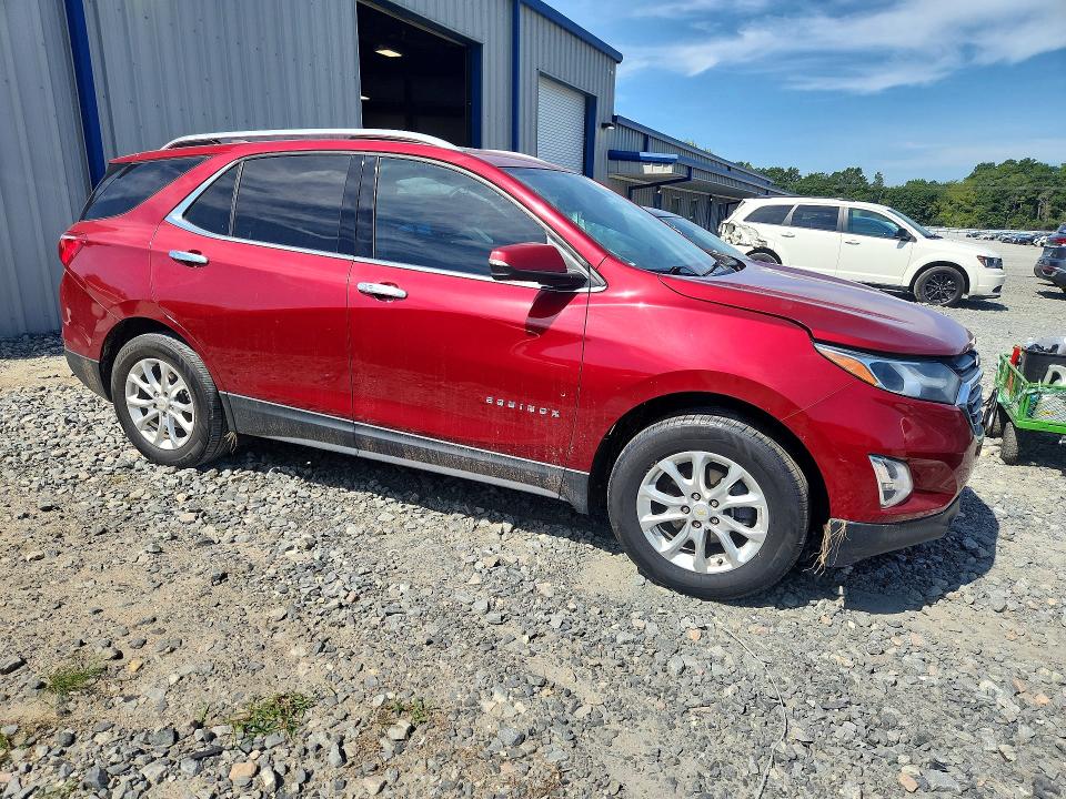 Photo 4 from auction – 2018 CHEVROLET EQUINOX with VIN 2GNAXJEV2J6100045