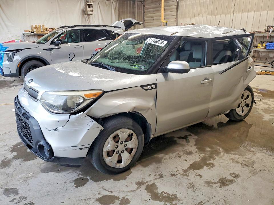 KIA SOUL 2015 with VIN KNDJN2A27F7797669 - Photo from auction