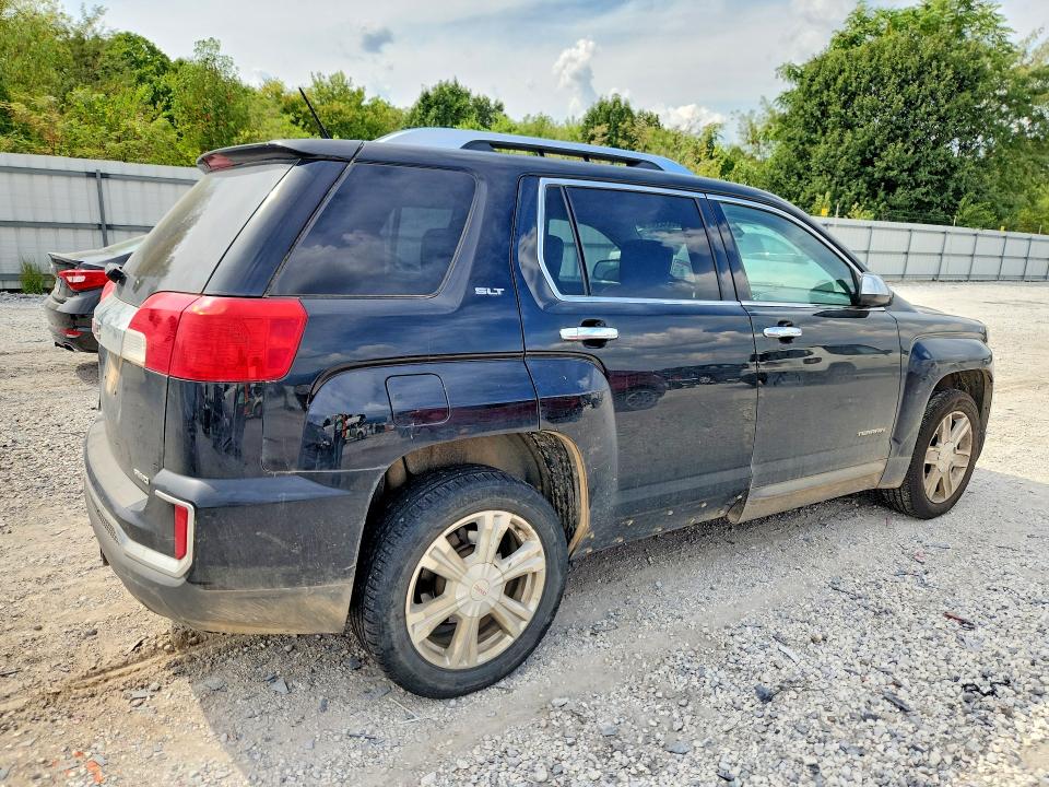 Photo 3 from auction – 2017 GMC TERRAIN with VIN 2GKFLUEK0H6320929