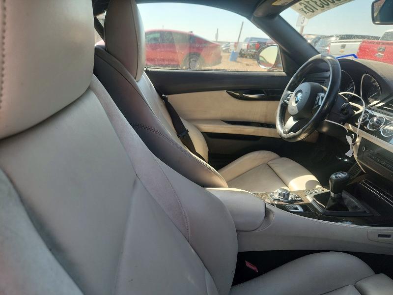 Photo 10 from auction – 2011 BMW Z4 with VIN WBALM7C59BE382713
