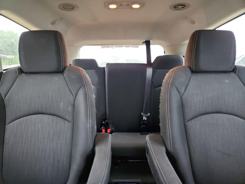 Photo 10 from auction – 2015 CHEVROLET TRAVERSE with VIN 1GNKVHKD3FJ174695
