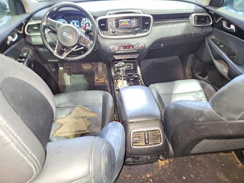 Photo 8 from auction – 2016 KIA SORENTO with VIN 5XYPHDA13GG045296