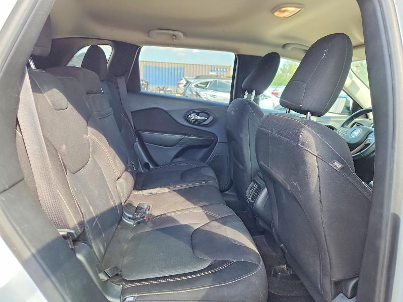 Photo 11 from auction – 2017 JEEP CHEROKEE with VIN 1C4PJMCB6HW555852