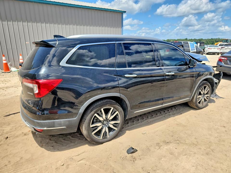 Photo 3 from auction – 2020 HONDA PILOT with VIN 5FNYF5H67LB009517