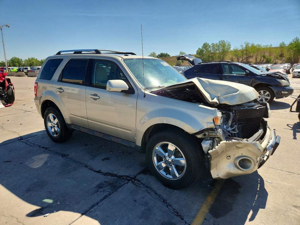 Photo 4 from auction – 2010 FORD ESCAPE with VIN 1FMCU9EG6AKA71183