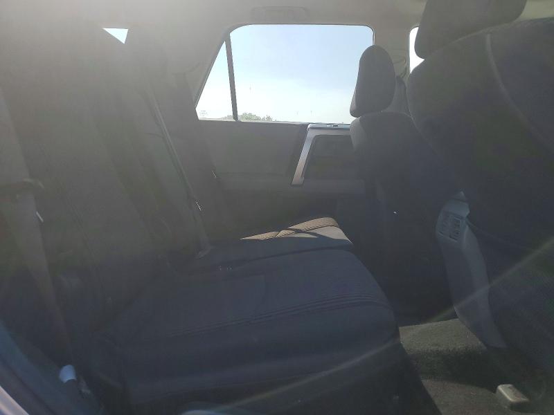 Photo 11 from auction – 2010 TOYOTA 4RUNNER with VIN JTEBU5JR3A5015521