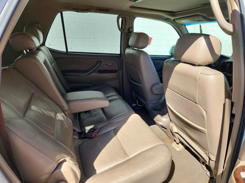 Photo 10 from auction – 2002 TOYOTA SEQUOIA with VIN 5TDBT44AX2S085763