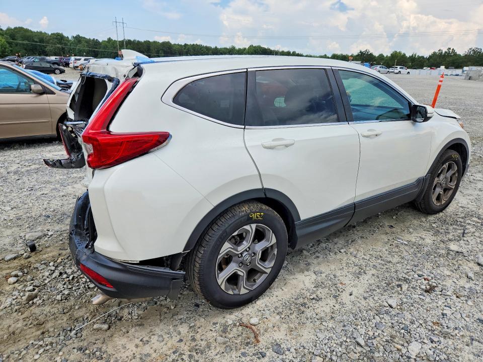Photo 3 from auction – 2018 HONDA CR-V with VIN 2HKRW1H89JH510230