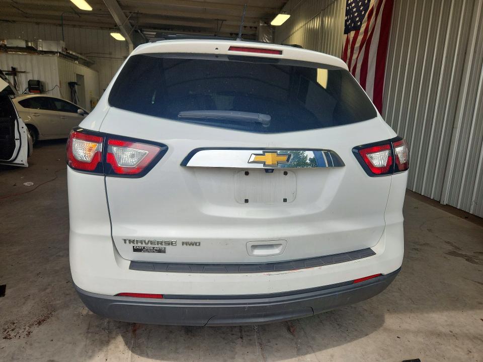 Photo 6 from auction – 2017 CHEVROLET TRAVERSE with VIN 1GNKVFKD9HJ186616