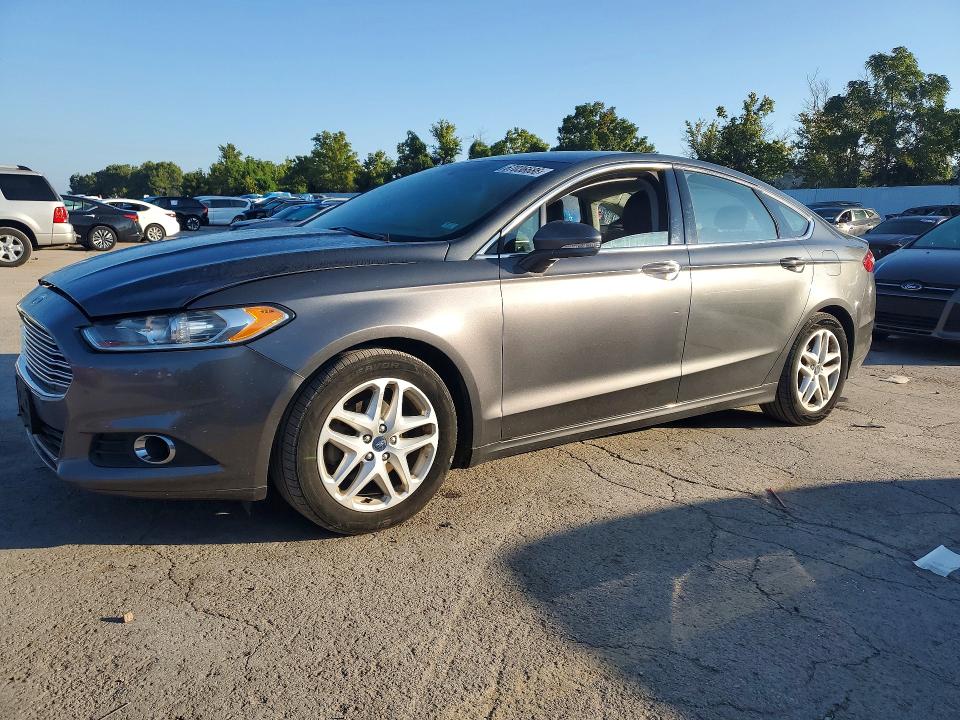 FORD FUSION 2016 with VIN 1FA6P0HD8G5135498 - Photo from auction