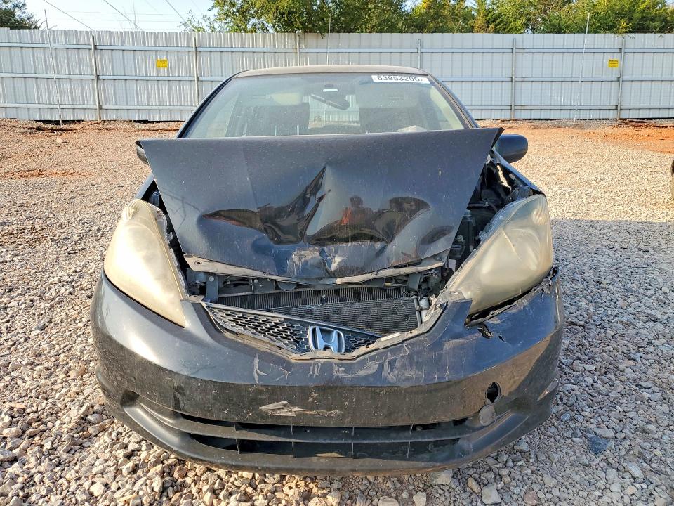 Photo 5 from auction – 2013 HONDA FIT with VIN JHMGE8H38DC050399