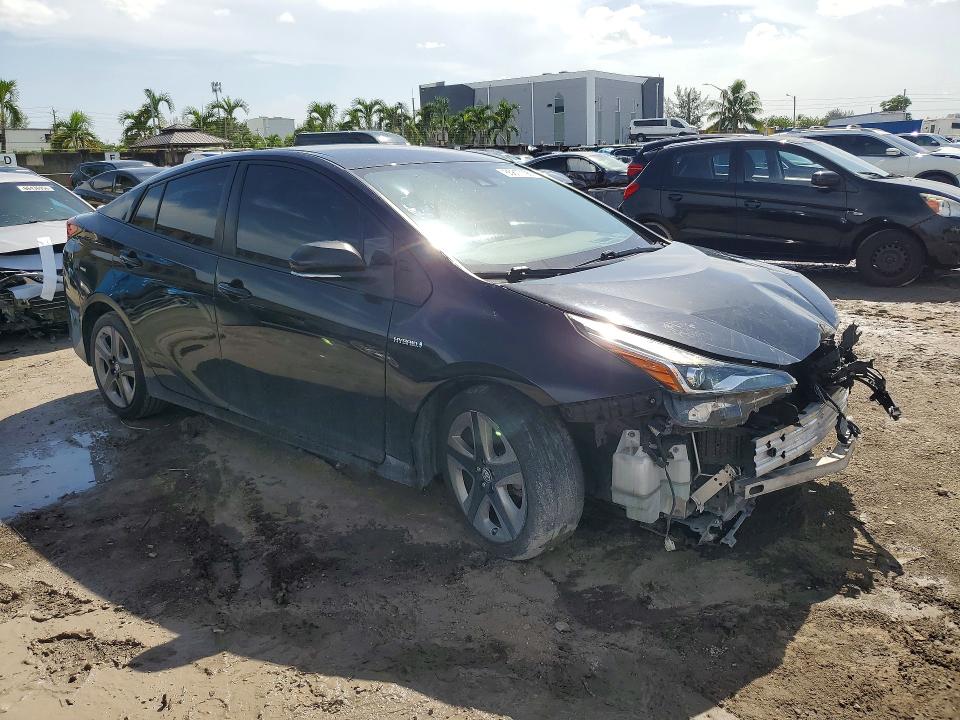 Photo 4 from auction – 2021 TOYOTA PRIUS with VIN JTDKAMFU5M3131291