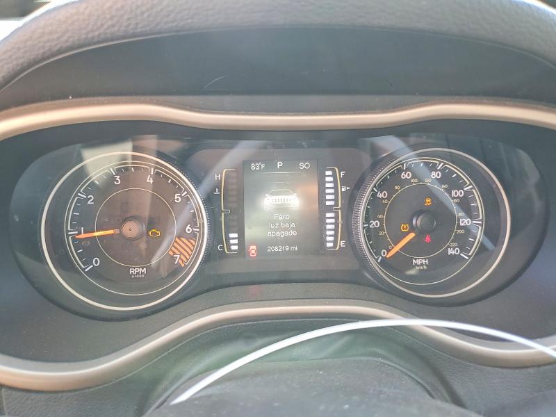 Photo 9 from auction – 2015 JEEP CHEROKEE with VIN 1C4PJMCB9FW639600