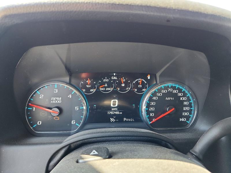 Фото 9 с аукциона – 2017 GMC YUKON с VIN 1GKS2BKC4HR350183