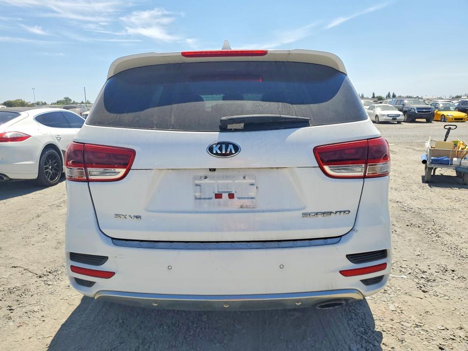 Photo 6 from auction – 2017 KIA SORENTO with VIN 5XYPKDA56HG313912