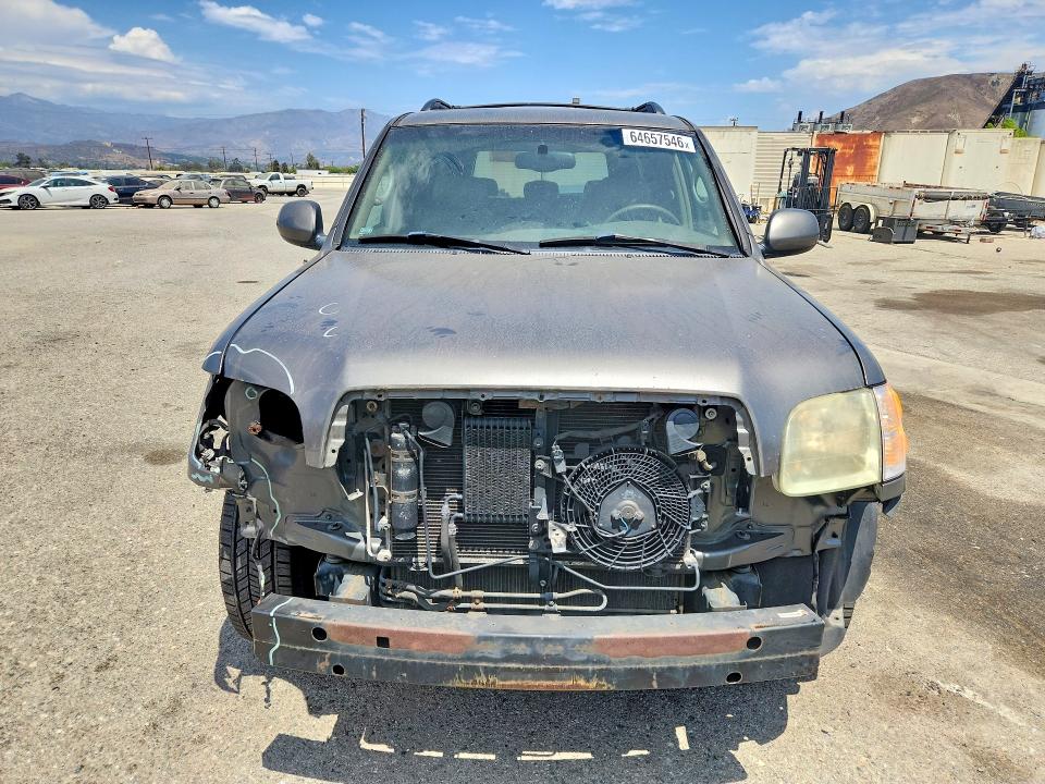 Photo 5 from auction – 2004 TOYOTA SEQUOIA with VIN 5TDZT38A14S230890
