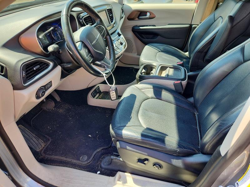 Photo 7 from auction – 2019 CHRYSLER PACIFICA with VIN 2C4RC1BG0KR681302