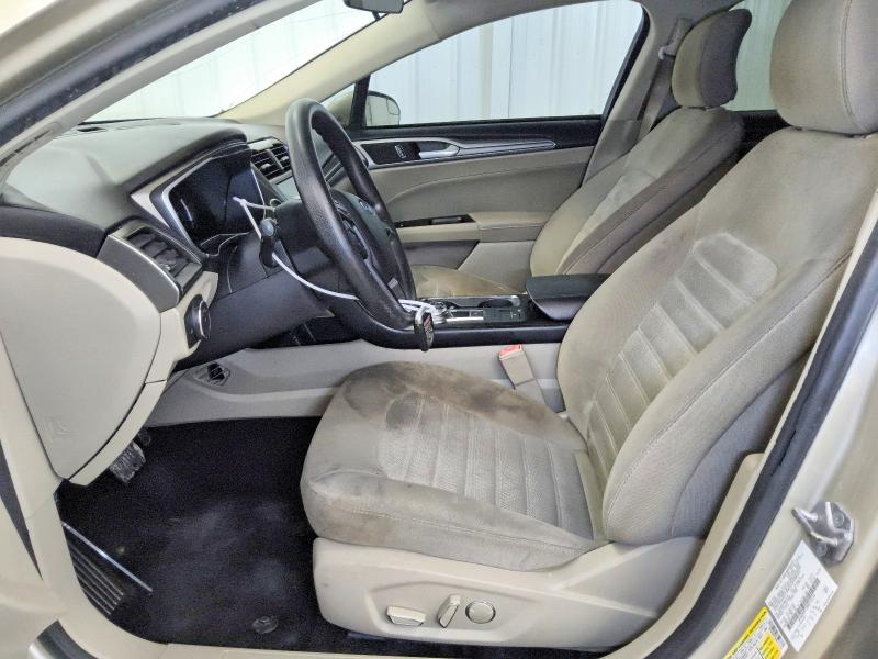 Photo 7 from auction – 2017 FORD FUSION with VIN 3FA6P0H73HR214134