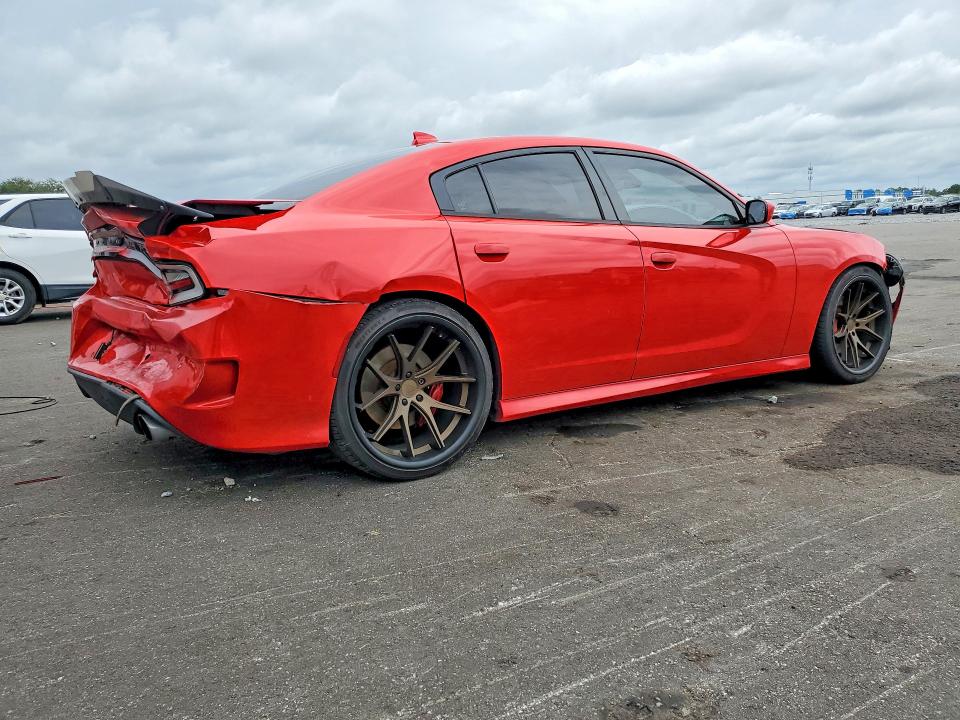 Photo 3 from auction – 2018 DODGE CHARGER with VIN 2C3CDXGJ4JH197300