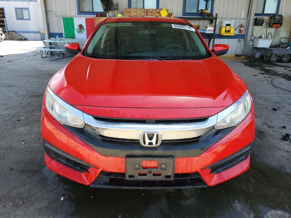 Photo 5 from auction – 2017 HONDA CIVIC with VIN 2HGFC2F54HH568342