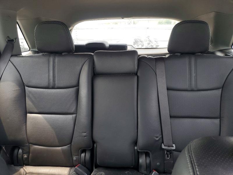 Photo 10 from auction – 2012 KIA SORENTO with VIN 5XYKWDA2XCG302439