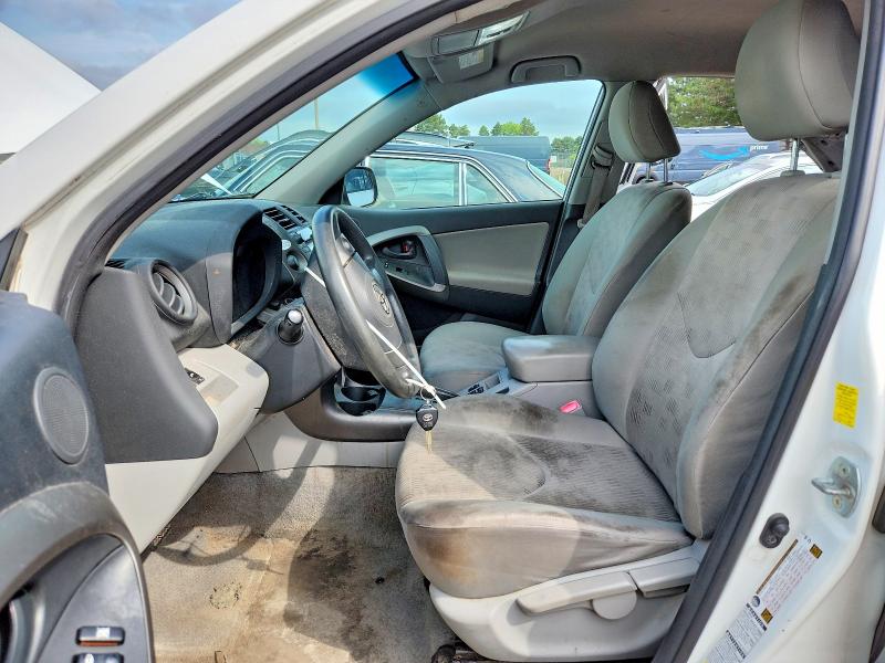 Photo 7 from auction – 2010 TOYOTA RAV4 with VIN JTMBF4DV9AD022500