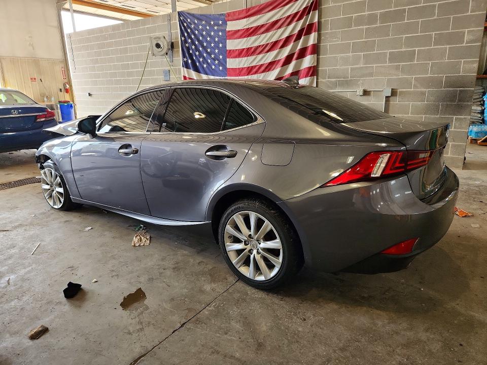 Photo 2 from auction – 2014 LEXUS IS with VIN JTHCF1D26E5003653