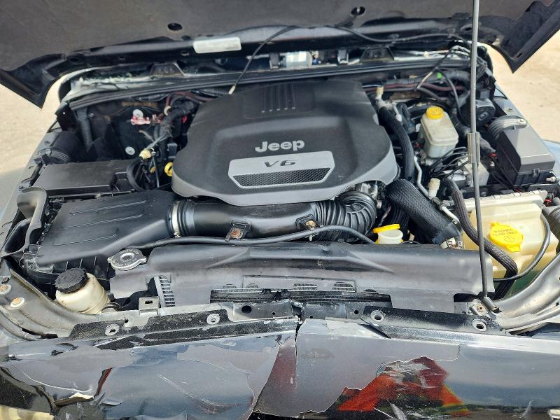 Photo 11 from auction – 2015 JEEP WRANGLER UNLIMITED with VIN 1C4BJWEG9FL683984