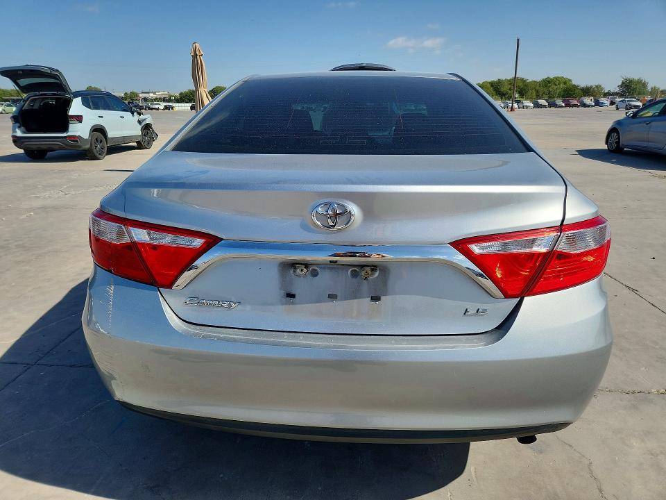 Photo 6 from auction – 2016 TOYOTA CAMRY with VIN 4T4BF1FK7GR560429