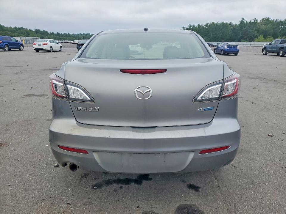 Photo 6 from auction – 2012 MAZDA 3 with VIN JM1BL1W80C1647127