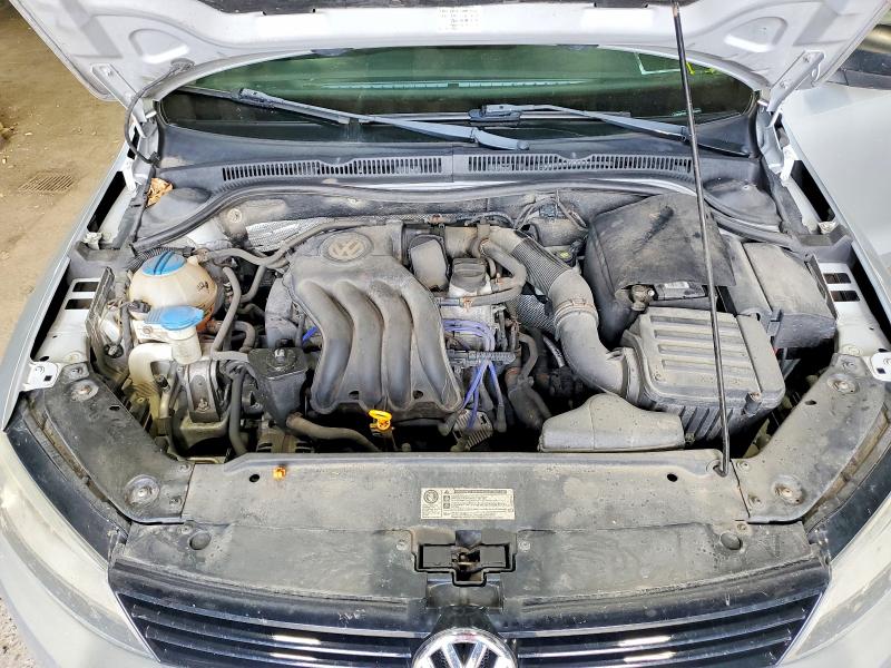 Photo 11 from auction – 2011 VOLKSWAGEN JETTA with VIN 3VW2K7AJ2BM024249