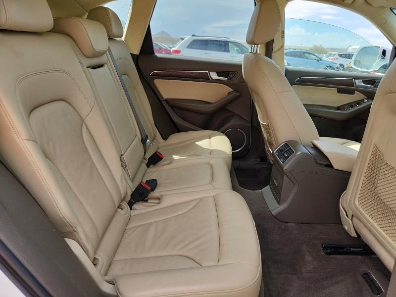 Foto 10 de la subasta – 2016 AUDI Q5 con VIN WA1L2AFP1GA130286