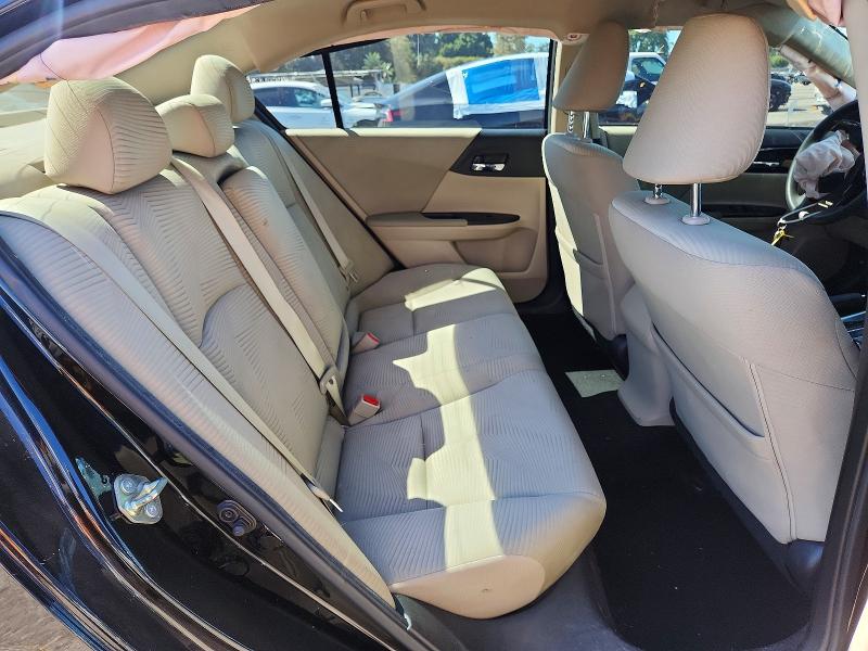 Photo 10 from auction – 2016 HONDA ACCORD with VIN 1HGCR2F35GA224032