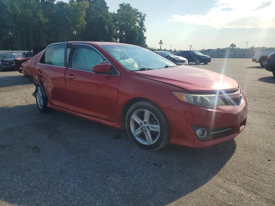 Photo 4 from auction – 2014 TOYOTA CAMRY with VIN 4T1BF1FK8EU788074