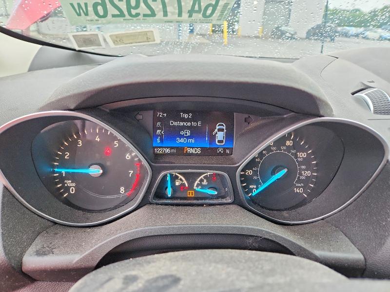 Photo 9 from auction – 2017 FORD ESCAPE with VIN 1FMCU9GD1HUD02721