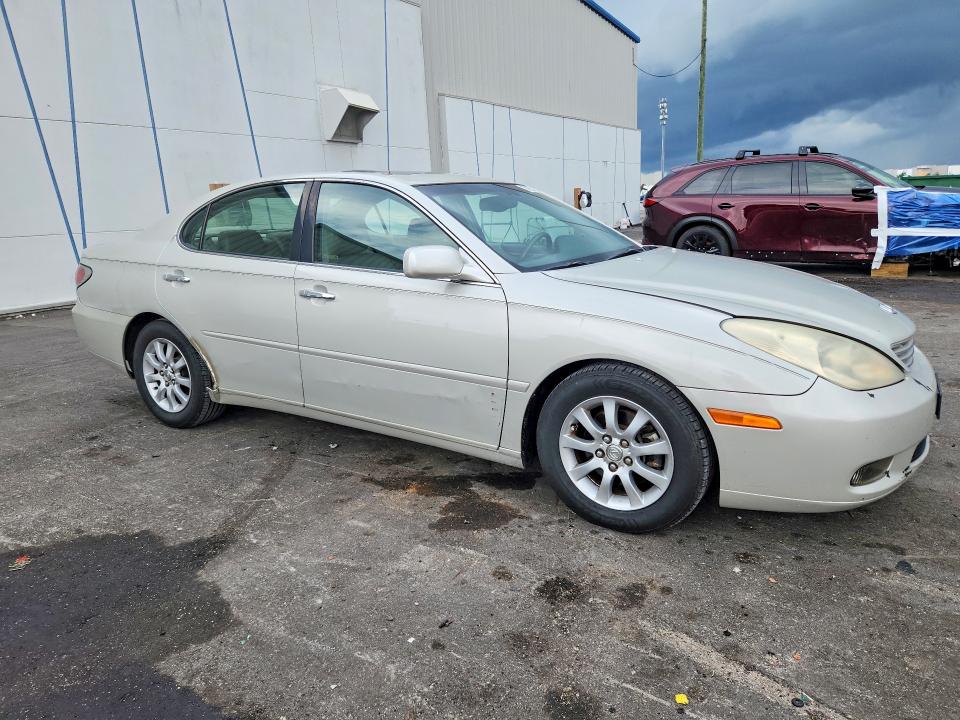 Photo 4 from auction – 2003 LEXUS ES with VIN JTHBF30G835040760