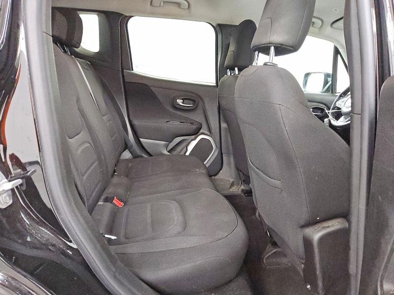 Photo 11 from auction – 2018 JEEP RENEGADE with VIN ZACCJABB8JPJ30096