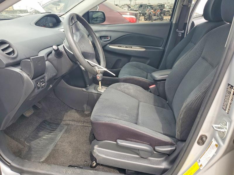 Photo 7 from auction – 2010 TOYOTA YARIS with VIN JTDBT4K37A4075657