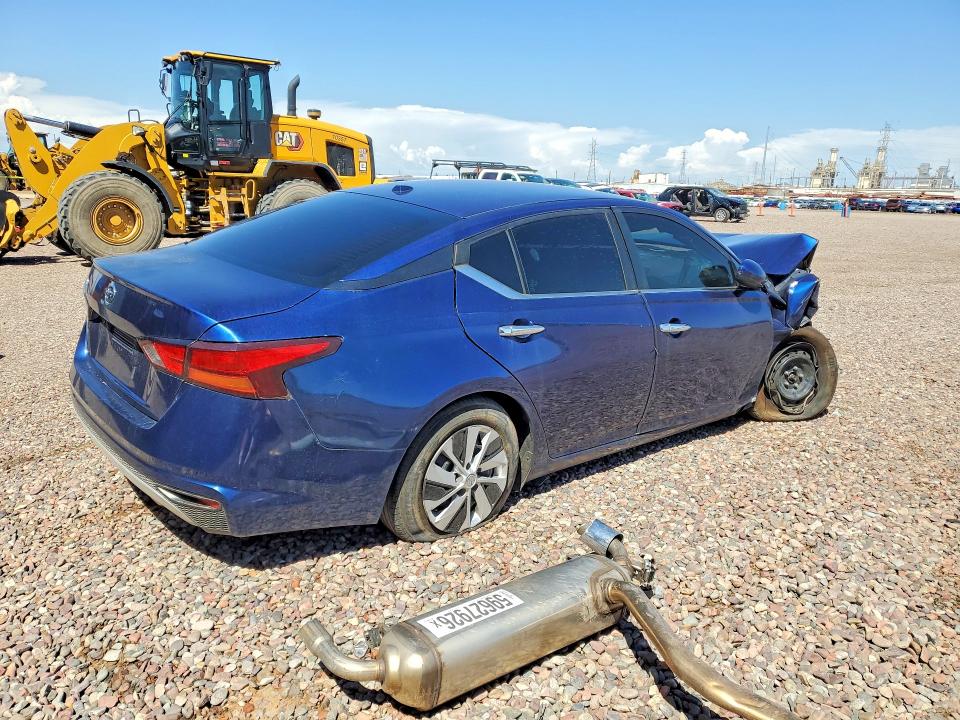 Photo 3 from auction – 2020 NISSAN ALTIMA with VIN 1N4BL4BV4LC117055